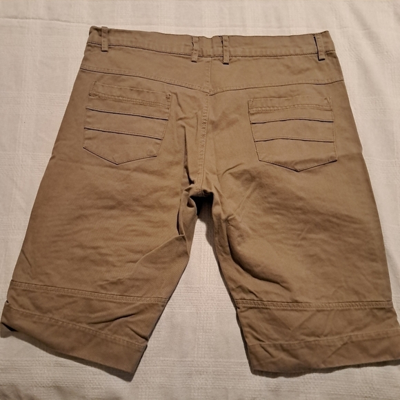 Retro Distrikt men's tan chino shorts size 34 - Picture 4 of 5